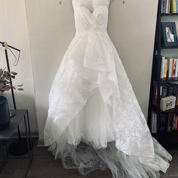 Jim Hjelm Couture Wedding Ball Gown // Style 8506 - Picture 2 of 8